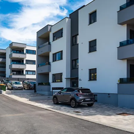 Rooftop Horizon * Zadar
