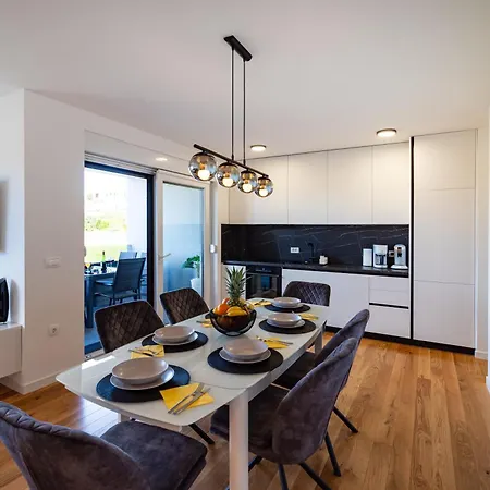 Rooftop Horizon Apartament *