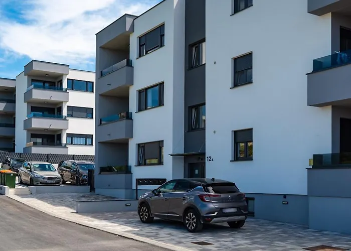 Rooftop Horizon * Zára