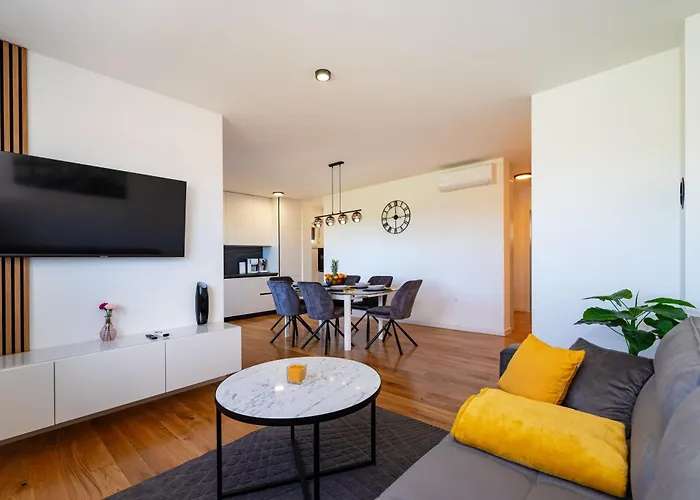 Rooftop Horizon Apartman *