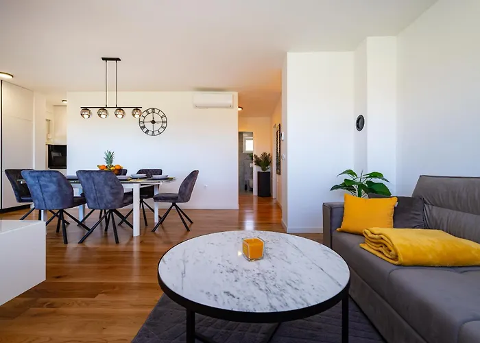 Rooftop Horizon Apartman